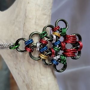 Hohoho, Merry Christmas, chainmaille Christmas Tree pendant